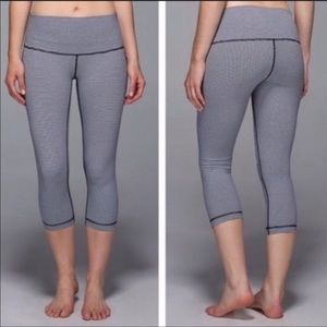 Lululemon Wunder Under gingham Capri leggings